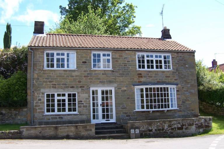 House  Hutton-le-Hole