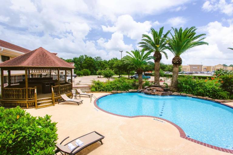 Best Western Pearland Inn in Pearl, TX