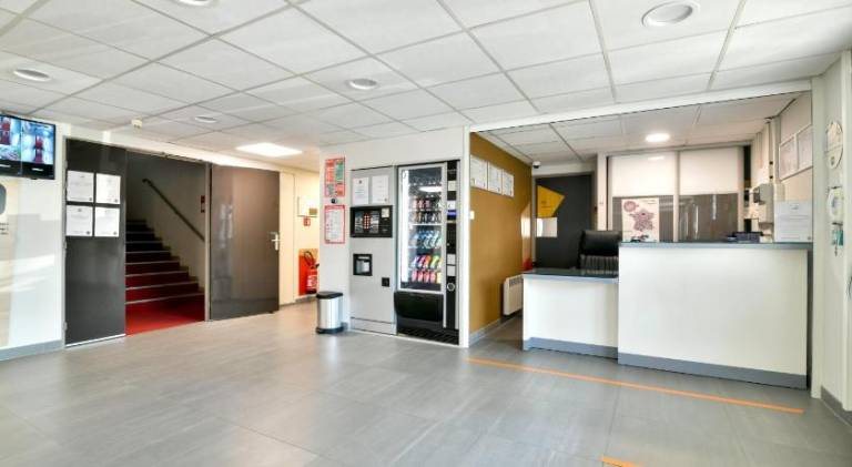 B&B HOTEL Bollene — photo 4