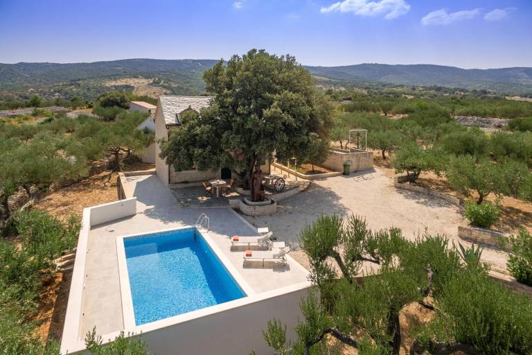 Ferienhaus in Pučišća für max. 7 Personen, Ferienhaus in Pučišća für max. 7 Personen,