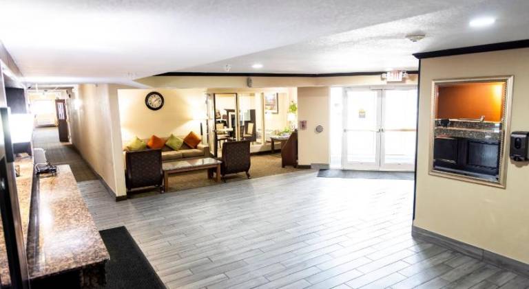 MainStay Suites Coralville - Iowa City — photo 2