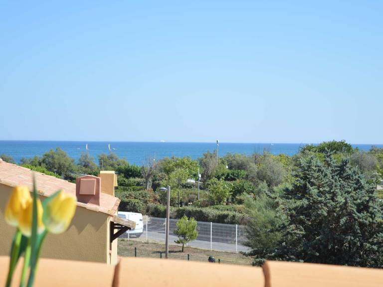 Apartment with 2 rooms for 4 persons in Agde