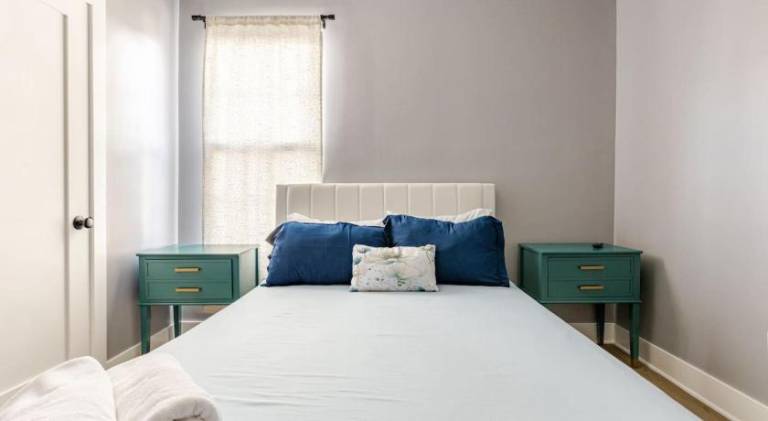 Rental apartment | Suitable for remote work | Dogs allowed in Bridgeport, CT