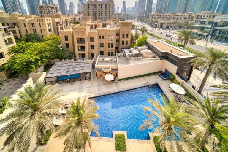 House with garden, pool & hot tub | Next to Burj Khalifa — photo 3