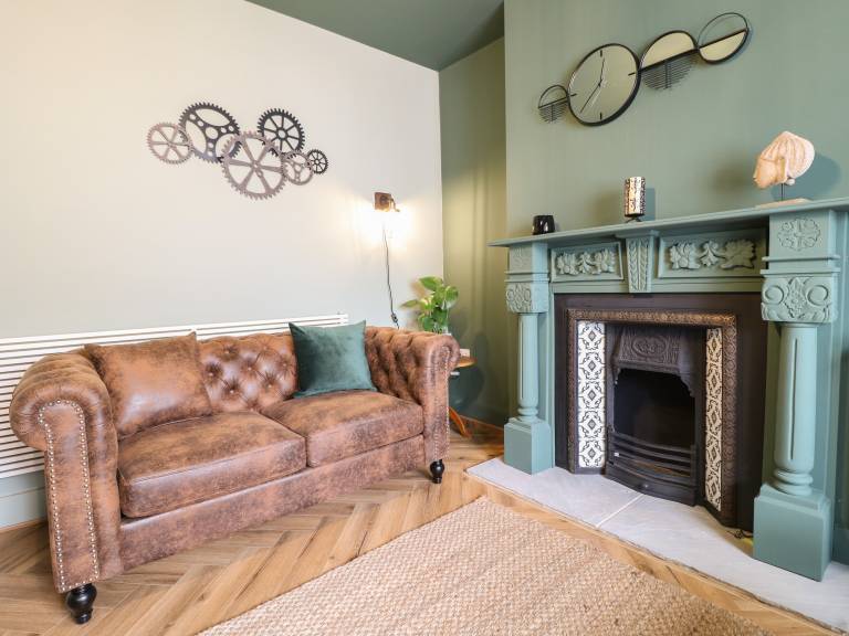 Child-friendly cottage with yard & terrace | Pets allowed — photo 4