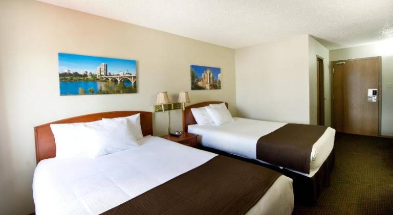 Riviera Motor Inn in Saskatoon, SK