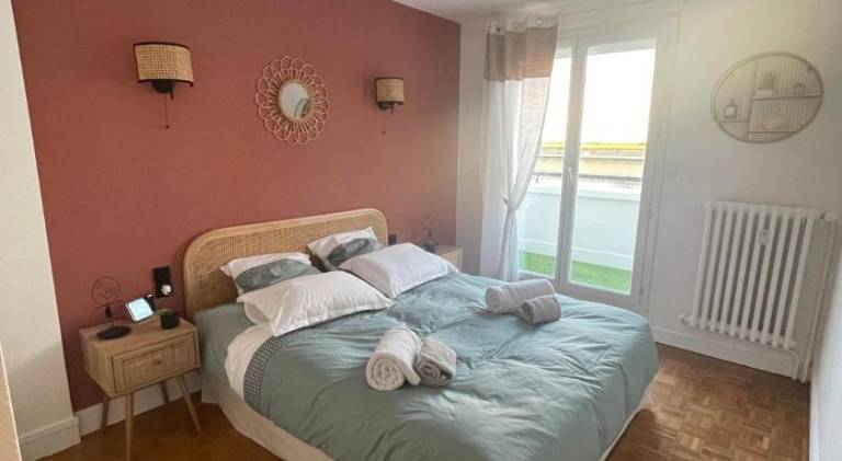 Rental apartment with 2 rooms for 6 persons — photo 2