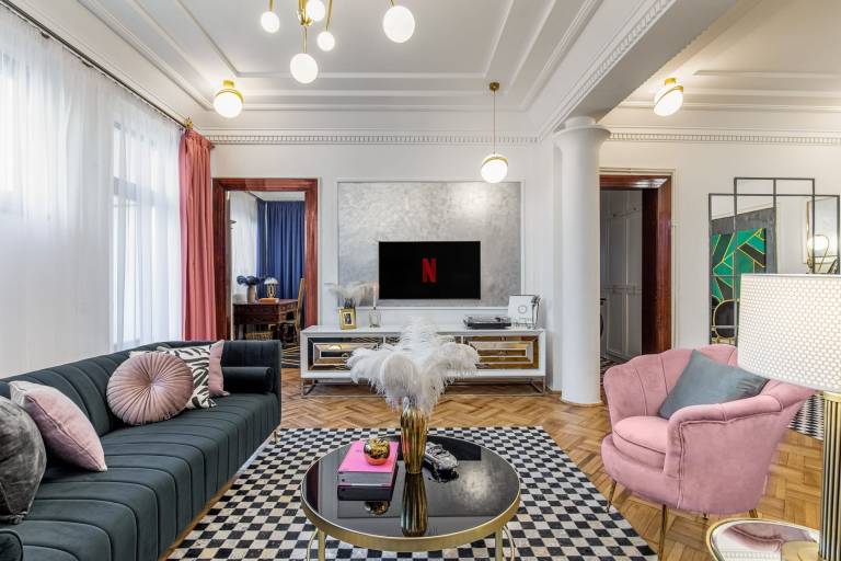 Family-friendly charming rental apartment with fast internet | Next to Stavropoleos Monastery | Pet-friendly — photo 2