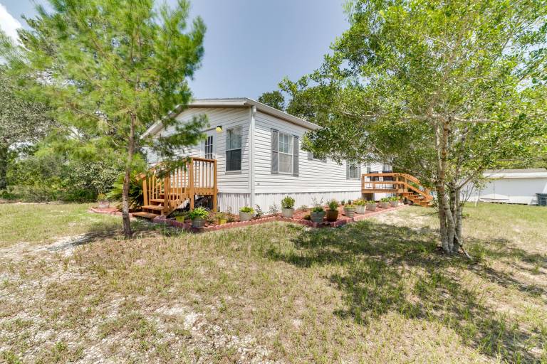 House  Brooksville
