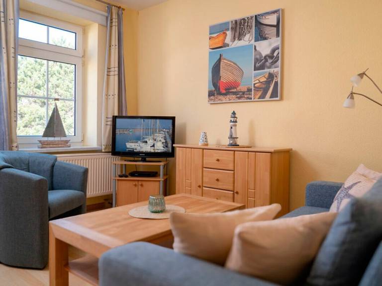 Apartment with 1 room for 4 persons in Kuehlungsborn