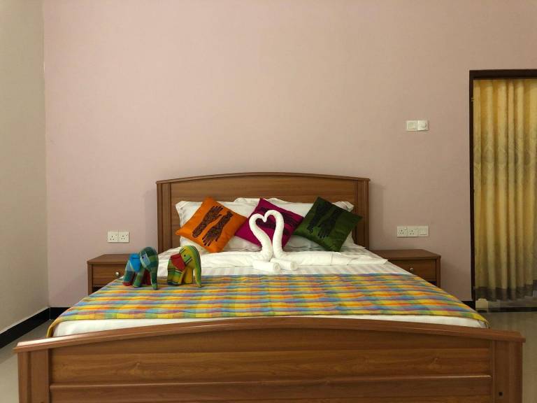 Rental apartment with garden & terrace in Unawatuna