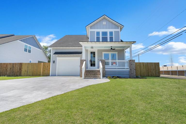 Family-friendly house with yard & patio | Pet-friendly — photo 5
