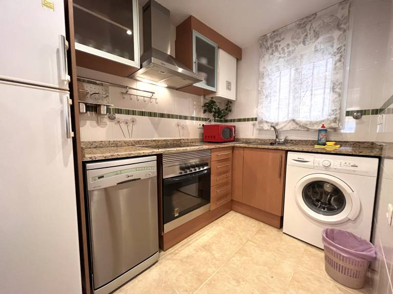 Fully equipped pleasant apartment with pool & terrace | Next to the beach | Pets are welcome — photo 4