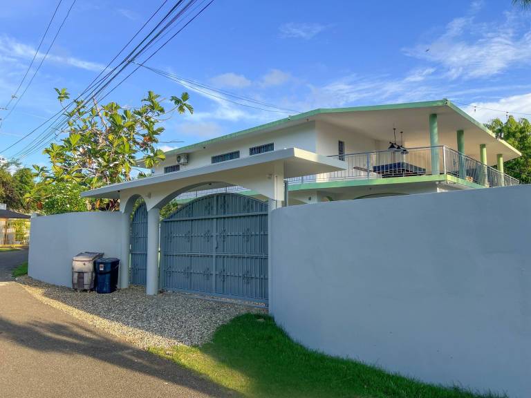 7br Massive Villa In Sosúa - 2mins From Nightlife! — photo 4