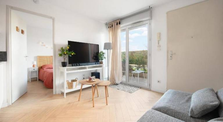 Rental apartment with terrace in Toulouse