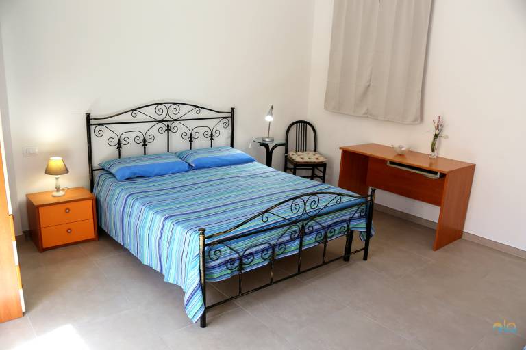 Holiday apartment with 2 rooms for 5 persons — photo 4