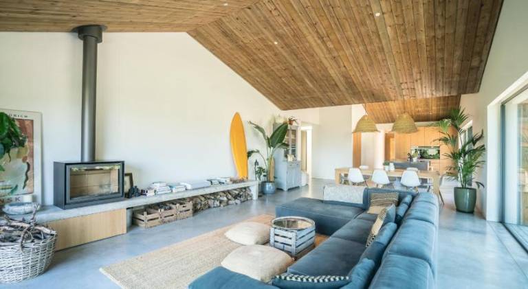 Vacation home with jacuzzi, BBQ & private pool | Next to the beach | Perfect for remote work | Pets allowed — photo 3