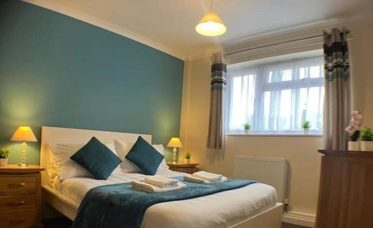 Apartment  Haywards Heath