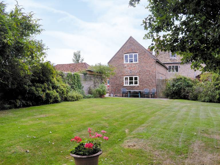 Cottage Whitminster