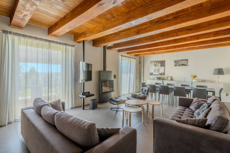 Modern villa with heated pool and Jacuzzi, near Ripe, just 20 minutes from the beach of Senigallia — photo 3