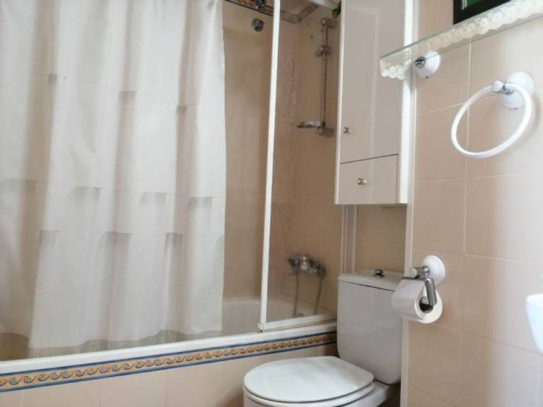 Rental apartment with 1 room for 4 persons — photo 4