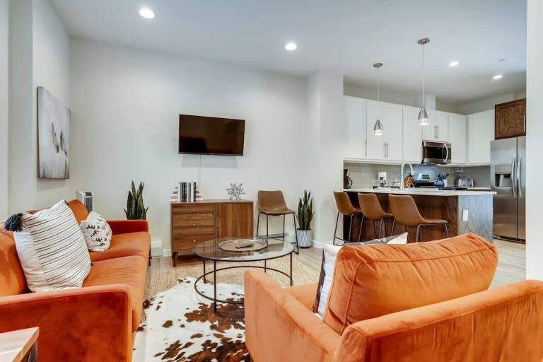 Condo  Georgetown
