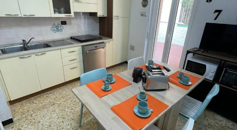 Rental apartment with 1 room for 4 persons — photo 2