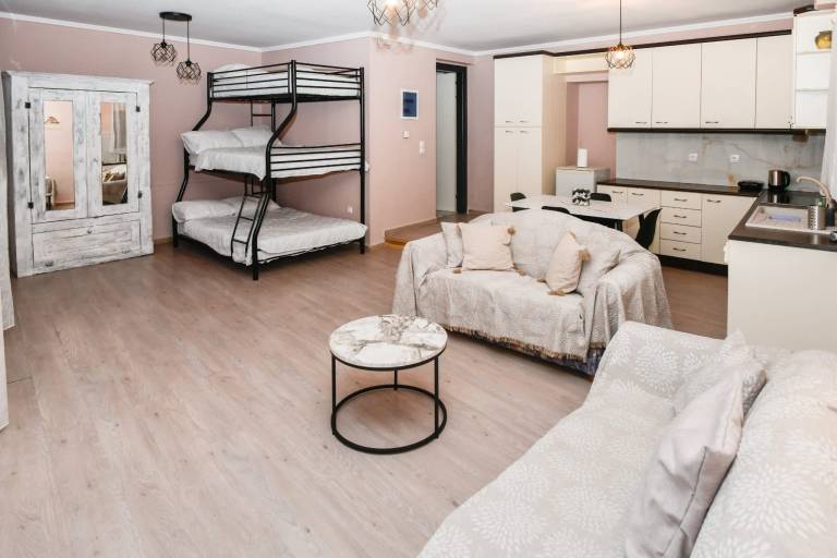 Apartment  Mitilinii
