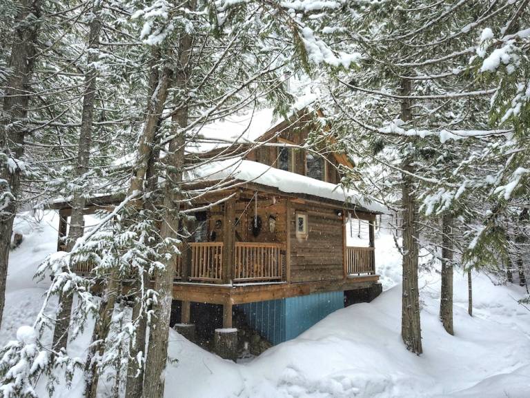 Cabin  Ymir