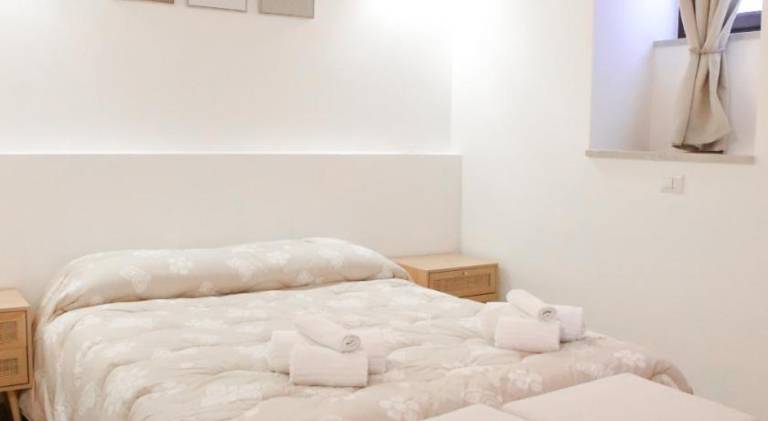 House with 2 rooms for 6 persons in Alberobello