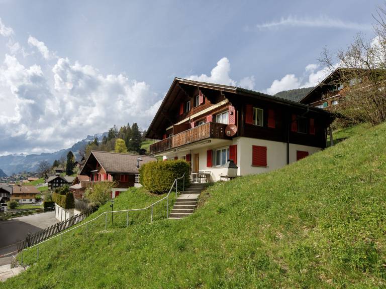 Apartment Chalet Albi in Grindelwald CH3818.769.2 | Interhome