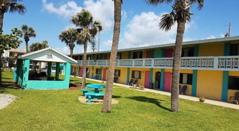South Beach Inn - Cocoa Beach in Cocoa Beach, FL