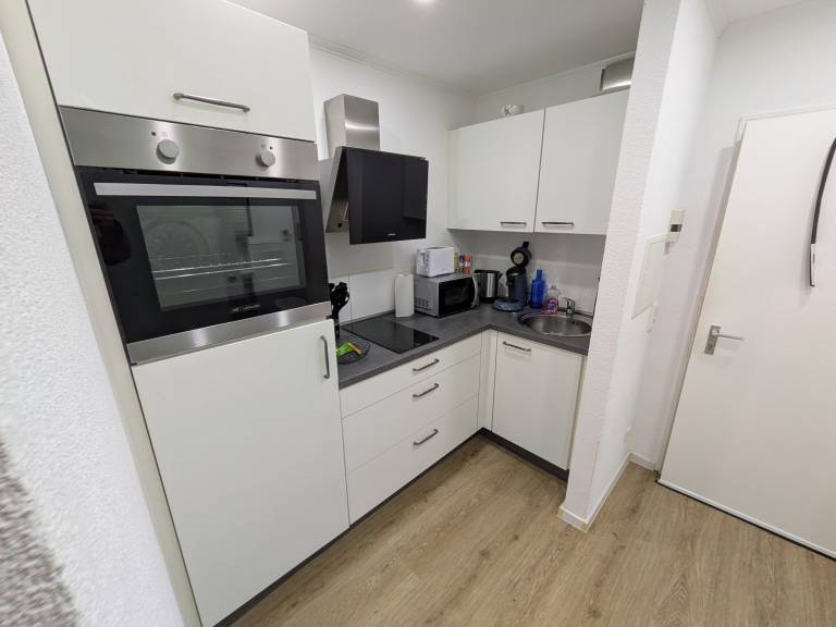 Holiday apartment with terrace & pool | Mountain view — photo 3
