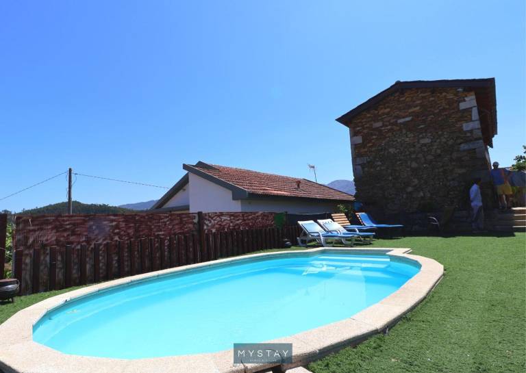 Apartment with garden, patio & private pool | Mountain view | Dogs allowed — photo 4