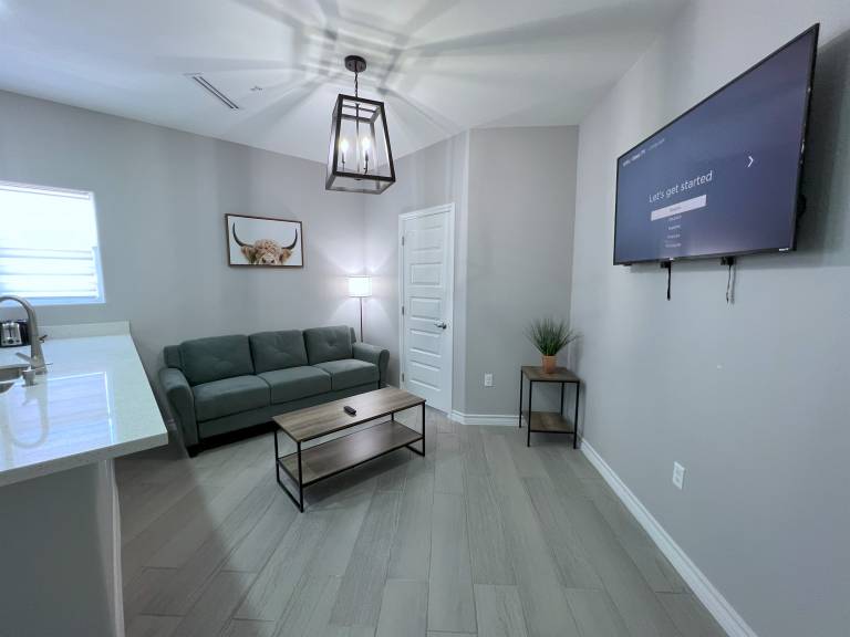 Condo | City view | Suitable for remote work — photo 2