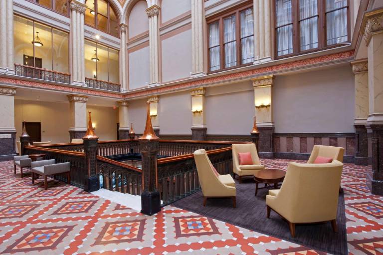 Hilton Garden Inn Milwaukee Downtown — photo 2