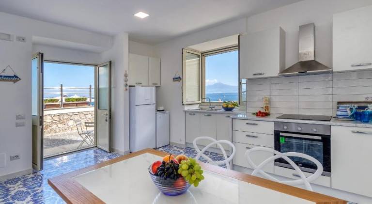 Apartment | Next to the beach | Pets allowed in Sorrento