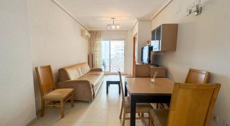 Holiday apartment with pool — photo 4