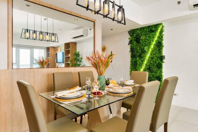 Vacation home with garden & pool — photo 4