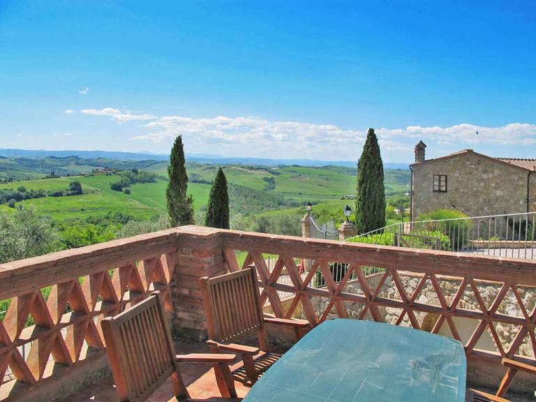 Family-oriented nice holiday apartment with patio, pool & BBQ | Garden view | Pets are welcome — photo 2