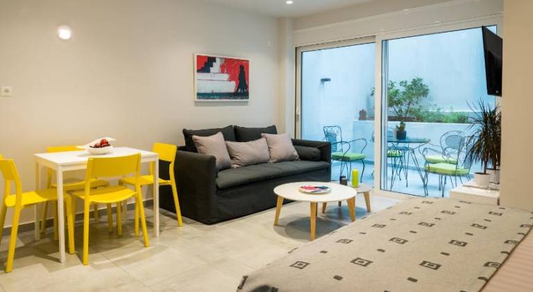 Beautiful rental apartment | Pets allowed in Athens