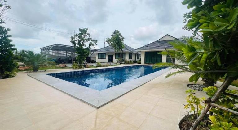 Villa with pool | Pet-friendly in Sam Roi Yot