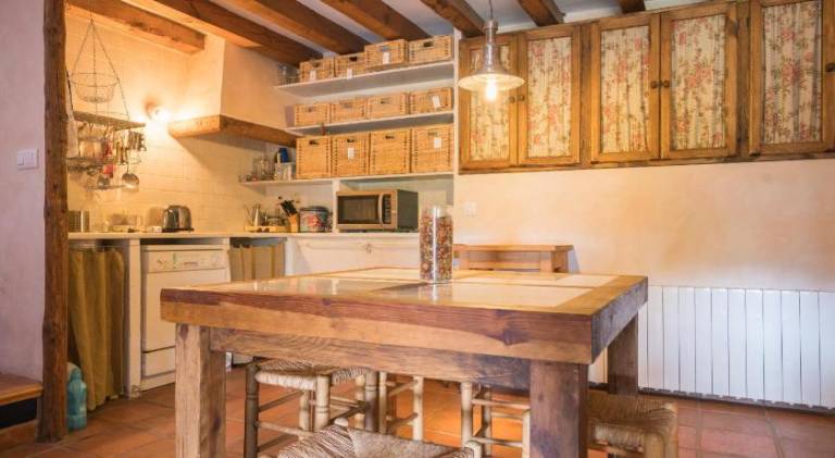 Beautiful vacation home with patio & garden | Dogs allowed — photo 3