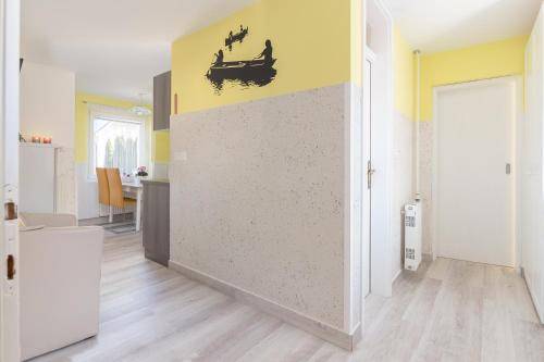 Apartma Nomenj