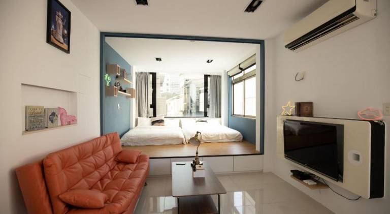YouI98 Guesthouse一層一戶大坪數套房本國旅客須先匯款 in Tainan