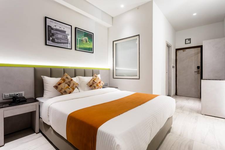 FabHotel Prime Oasis Orange