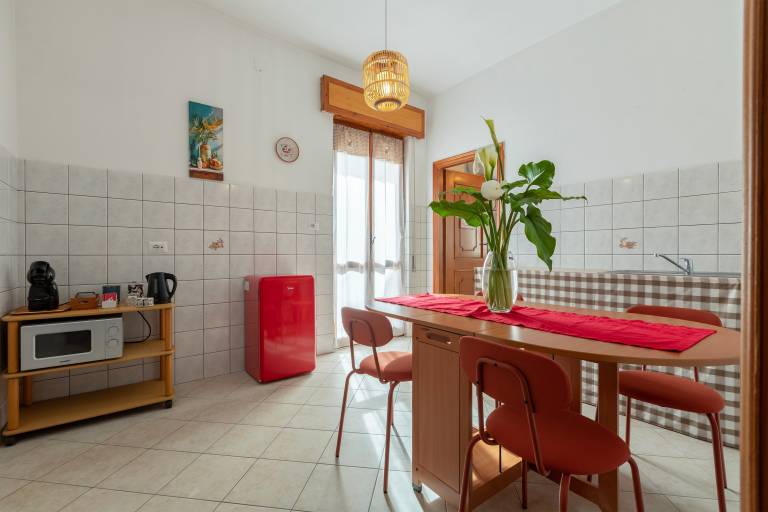 Apartment 'The Domus Near Alghero' with Private Terrace, Wi-Fi and Air Conditioning — photo 4