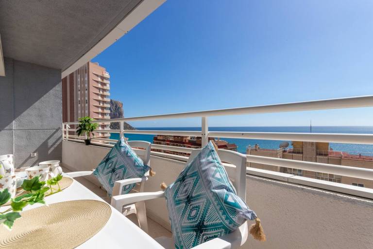 Apartment with garden, heated pool & terrace | Sea view — photo 4