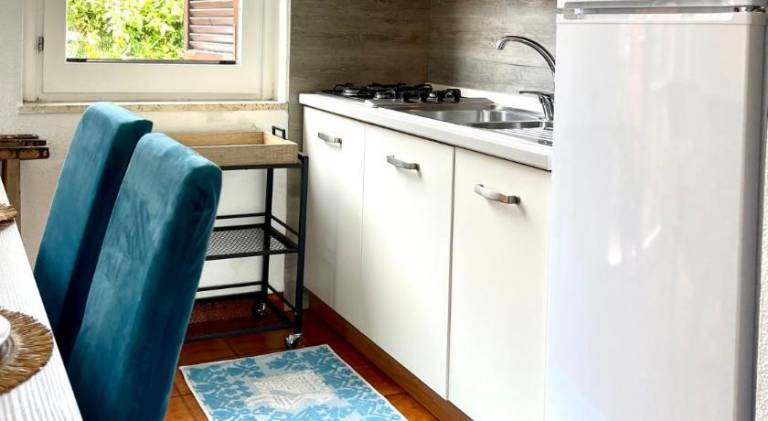House with 2 rooms for 6 persons — photo 4
