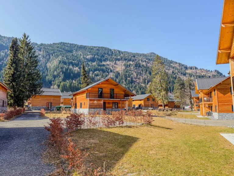 Nice chalet with sauna & patio | Dogs allowed — photo 5